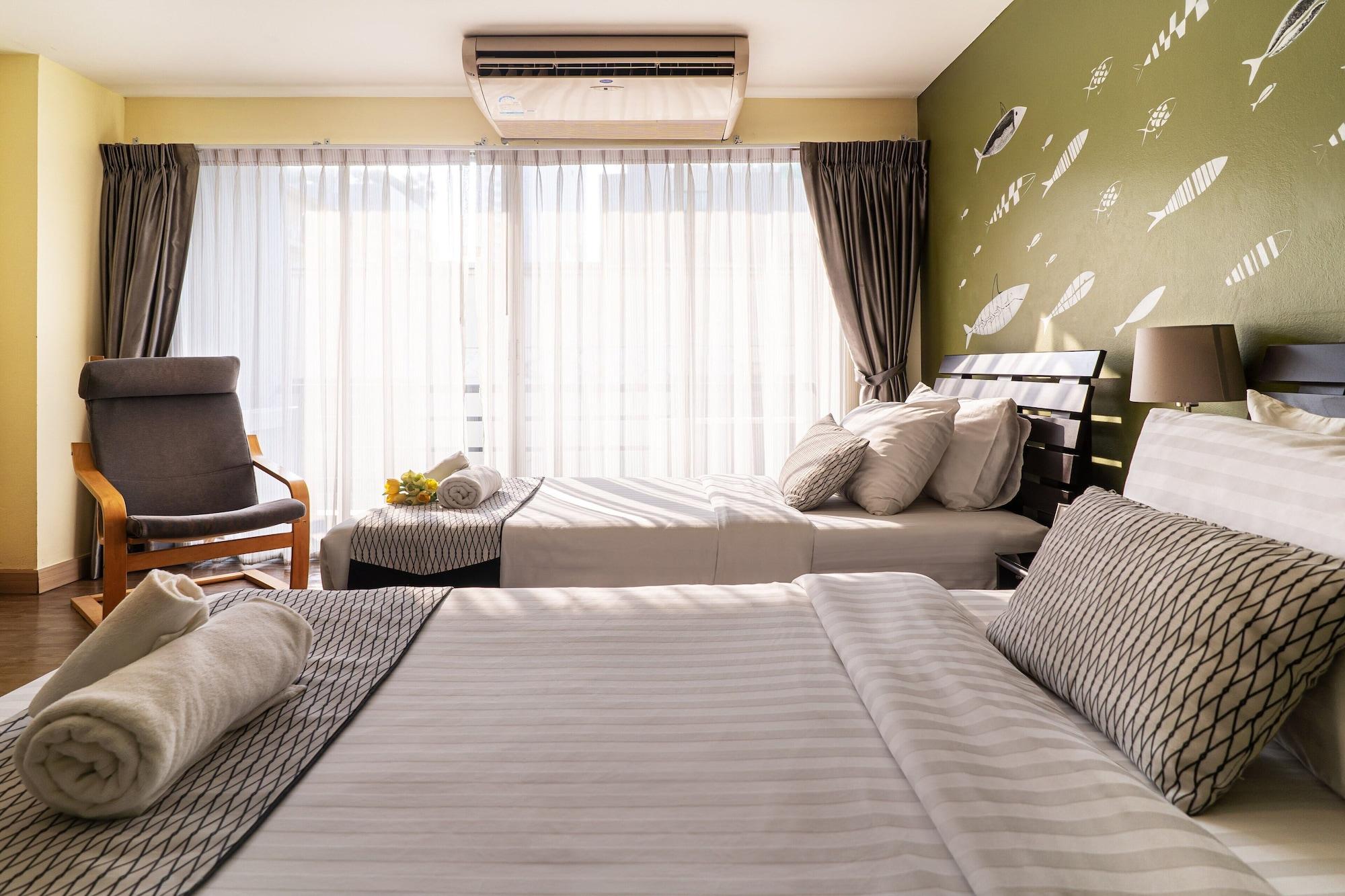 Ploen Place Residence Pattaya Buitenkant foto