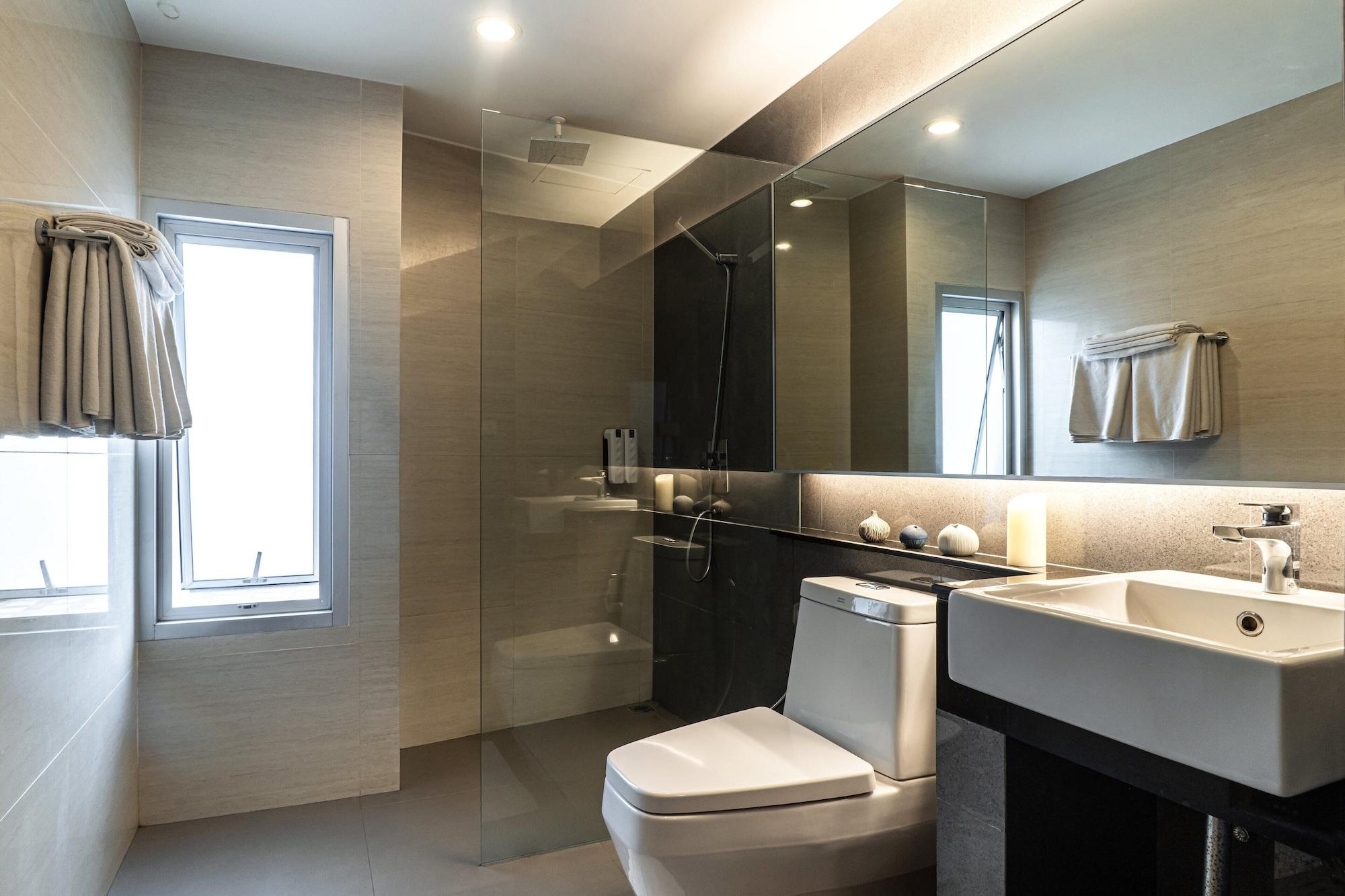 Ploen Place Residence Pattaya Buitenkant foto