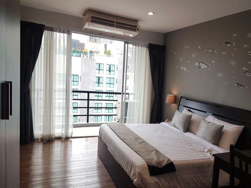 Ploen Place Residence Pattaya Buitenkant foto