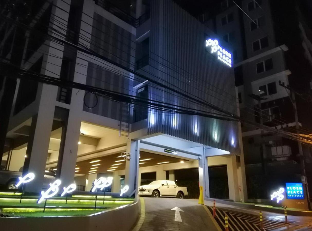 Ploen Place Residence Pattaya Buitenkant foto
